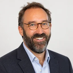 Gavin Baker — AI-assisted portrait